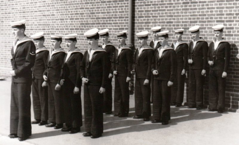 1968, 13TH AUGUST - ANDREW G. BARLOW, 04 RECR., KEPPEL DIVISION, 40 CLASS, PIPING PARTY, F..jpg