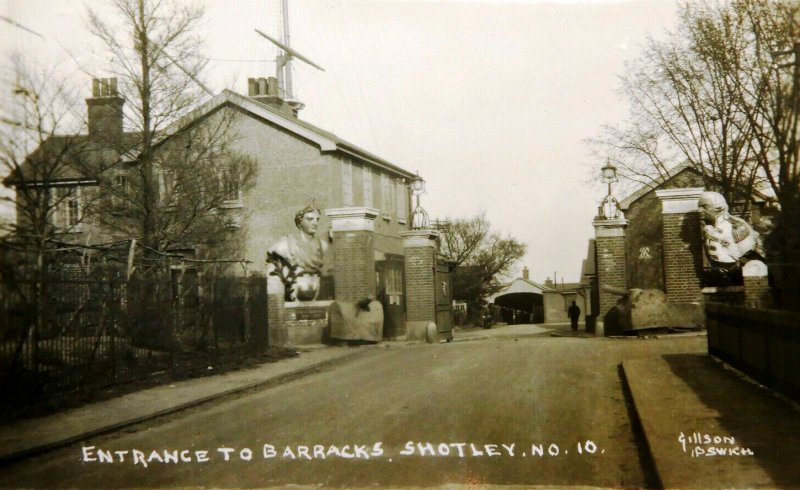 UNDATED - MAIN GATE WITH COVERS ON CANON.jpg