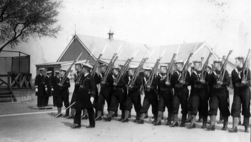 UNDATED - GUARD MARCHING PAST, DONATED BY JIM WORLDING, 1..jpg