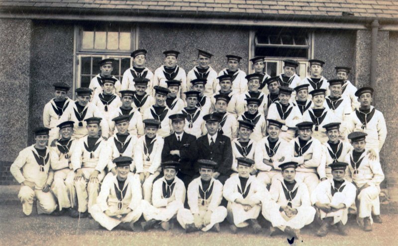 UNDATED - UNKNOWN CLASS WITH THEIR INSTRUCTORS, DONATED BY JIM WORLDING, 1..jpg