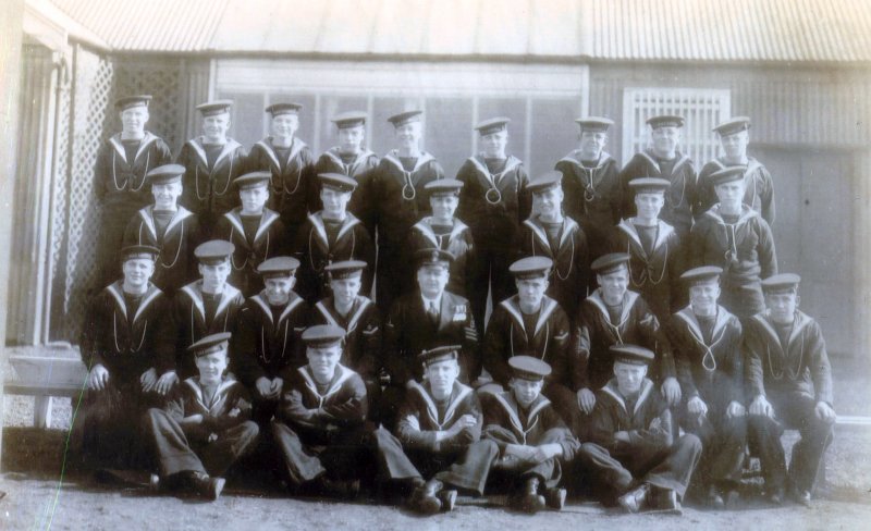 UNDATED - UNKNOWN CLASS WITH THEIR INSTRUCTORS, DONATED BY JIM WORLDING, 3..jpg