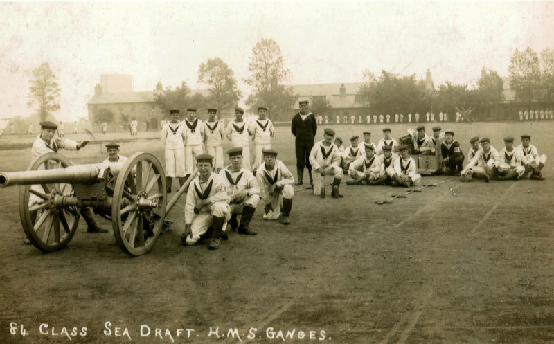 UNDATED - 84 CLASS SEA DRAFT, FIELD GUN CREW, DONATED BY JIM WORLDING.jpg