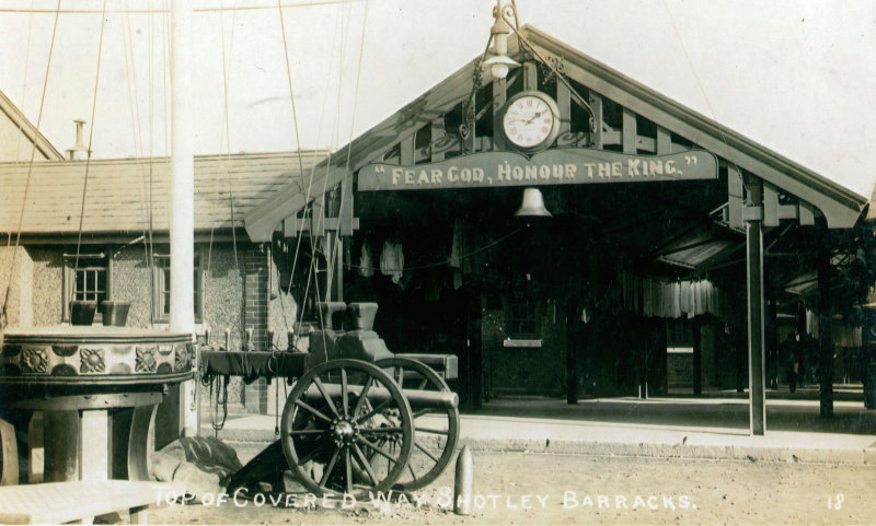 UNDATED - JIM WORLDING, TOP OF THE LONG COVERED WAY.jpg