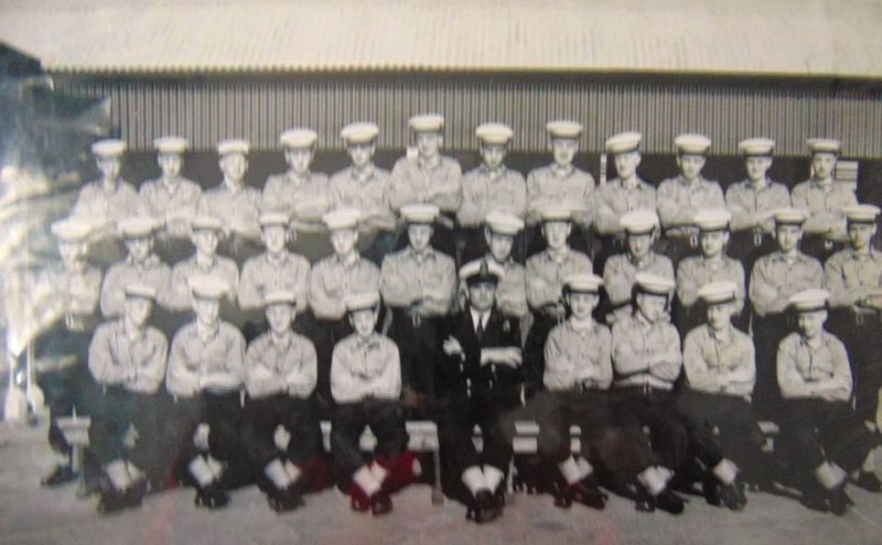 1958, 2ND AUGUST - JOHN HANKS, ANNEXE, JELLICOE II, I AM 2ND FROM RIGHT, FRONT ROW.jpg