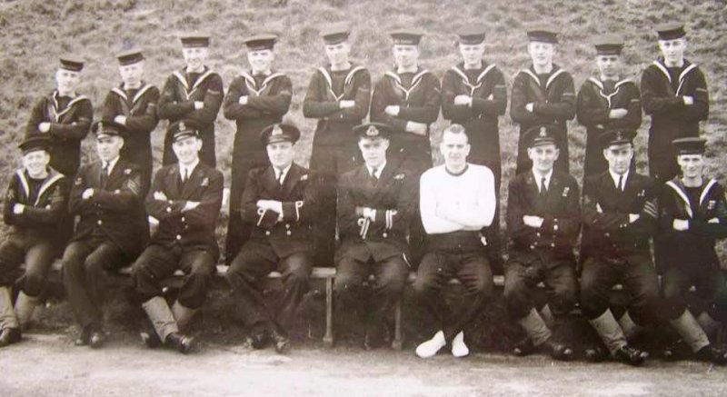 1950, 6TH JUNE - CARL LEMKES, BENBOW, 79 CLASS, [POSSIBLY THE STAFF AND BADGE BOYS OF BENBOW].jpg
