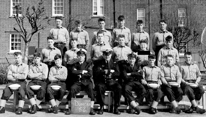 1962-63 - DUNCAN, 58 CLASS, STEPHEN JOHN POWELL 2ND ROW, 2ND  RIGHT, HE HAS NOW CTB, POSTED BY HIS BROTHER GARY, SEE NOTE BELOW