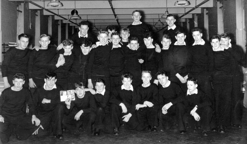 1960, APRIL - MICHAEL PIKE, COLLINGWOOD DIVISION, 242 CLASS, MICHAEL PIKE 4TH FROM LEFT FRONT ROW.jpg