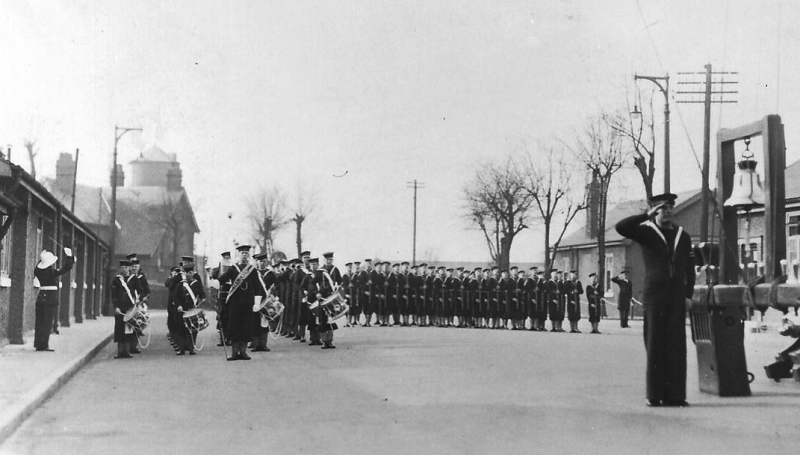 1930 - GUARD AND BAND ON THE QUARTER DECK.