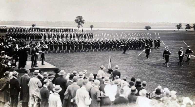 1929 - KINGS BIRTHDAY REVIEW, THE GUARD MARCH PAST..jpg