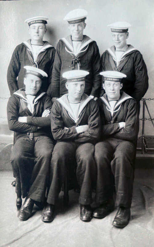 UNDATED - UNKNOWN GROUP OF BOYS..jpg