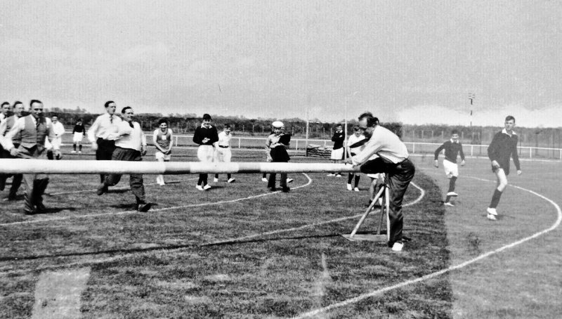 1960 - DUNCAN DIVISION, 213 & 222 CLASSES, 17 MESS, SPORTS DAY, 2..jpg