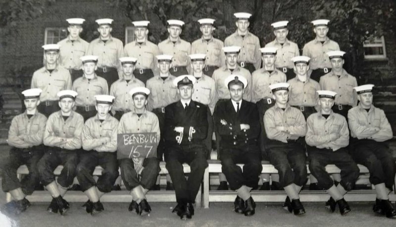 1962, 8TH OCTOBER - PETER BRYAN COLE, BENBOW, 157 CLASS, I AM BACK ROW, 4TH FROM RIGHT.jpg