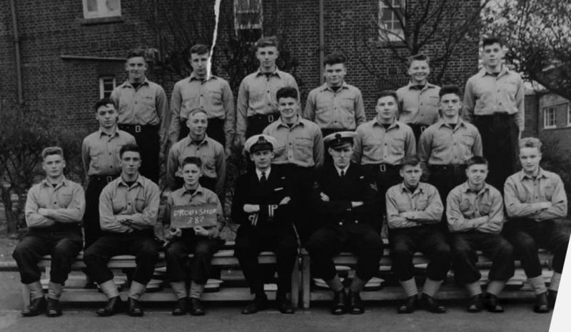 1959, 6TH OCTOBER -  GEOFREY HENLEY, INSTRUCTOR, FROBISHER, 382 CLASS, HE WAS A GANGES BOY IN 1949, POSTED BY HIS SON ROSS