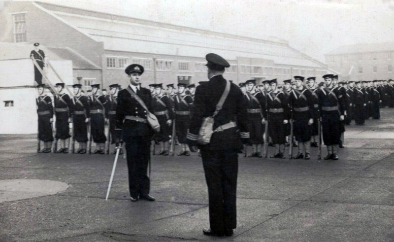 UNDATED - DIVISIONS, DURING WW II, NOTE GAS MASKS.jpg