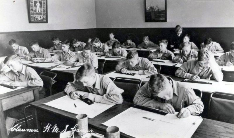 1957 - CHARTWORK, PLOTTING CLASS.jpg