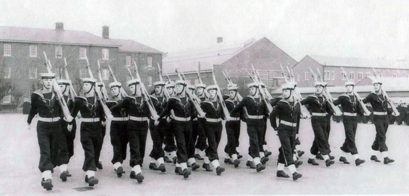 1965, 25TH APRIL - JEFF DUFFY, 75 RECR., GRENVILLE, 23 MESS, GUARD MARCH PAST..jpg
