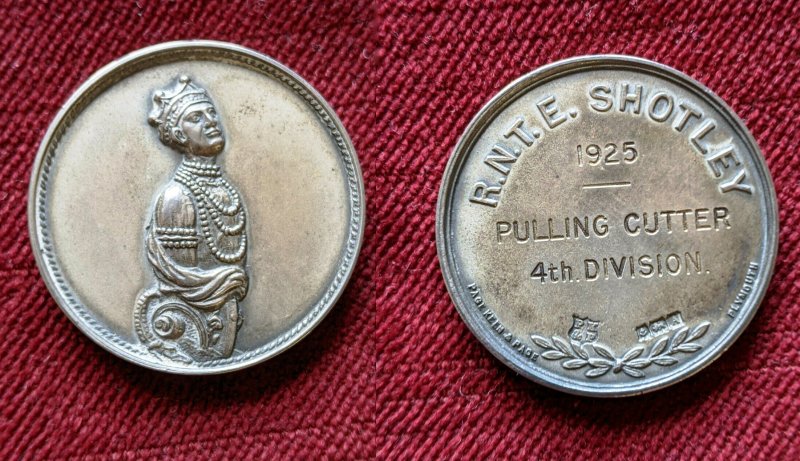 1925 - PULLING CUTTER, 4TH DIVISION SILVER MEDAL..jpg