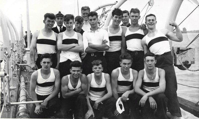 1963 - ARTHUR BARNES, 56 RECR., GRENVILLE, ANNUAL CUTTER PULLING RACE, I AM FRONT ROW, WND FRO THE RIGHT.jpg