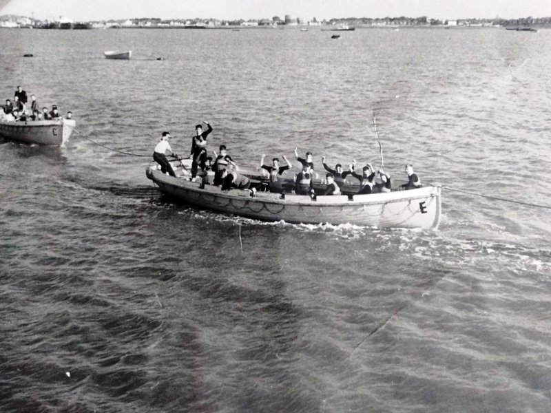 1965 - DAVID McDONALD, KEPPEL 4 MESS, REGATTA CREW..jpg