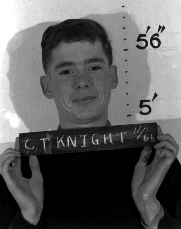 1966, 14TH NOVEMBER, CHRIS KNIGHT, 89 RECR., DUNCAN, 13 MESS, JOINING I.D. MUG SHOT.jpg