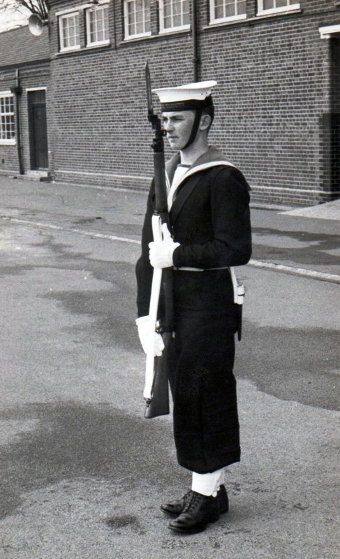 1964, 19TH SEPTEMBER - RON BAIRD, 72 RECR., FROBISHER 181 CLASS, 32 MESS.jpg