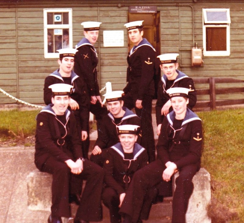 1972, APRIL - JOHN POPPLEWELL, 33 RECR., FROBHISHER, 133 CLASS, SHOWING OFF OUR NEW BADGES, DEC., 1972.jpg