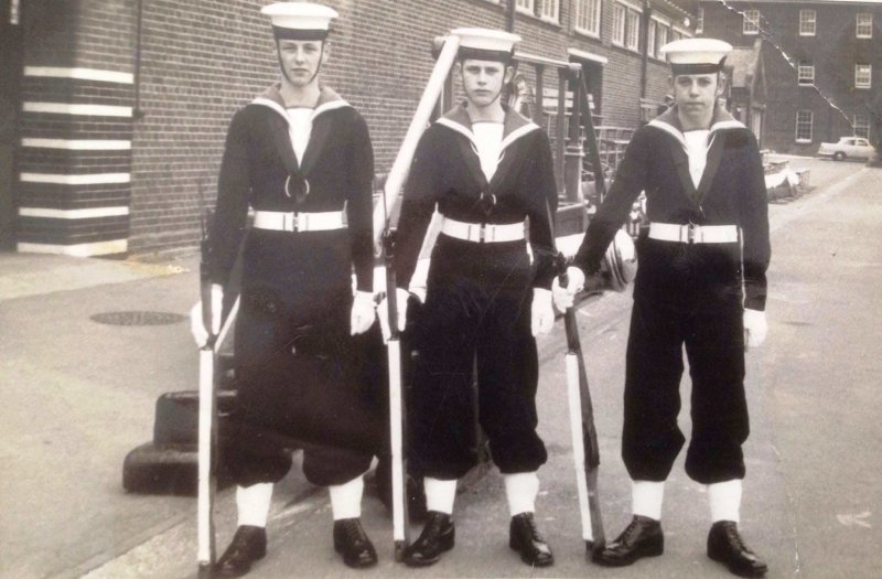 1966, AUGUST - BRIAN ROBERTS, WITH FRIENDS AFTER GUARD DUTY.jpg