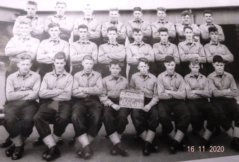 1957 - STU WHATLEY,02.,  BENBOW, 29 MESS,136 CLASS, STOKERS.jpg