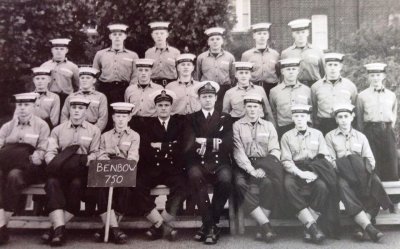 1963, 3RD SEPTEMBER - CHRIS HJARNE, BENBOW, 28 MESS, 750 CLASS, I AM MIDDLE ROW TO RIGHT OF CHIEF..jpg