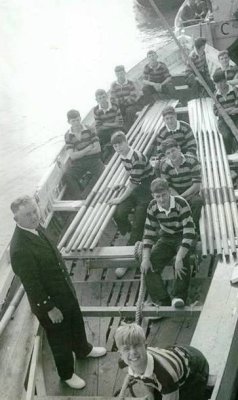 1965, 26TH APRIL - DANNY STREATHER, 75 RECR., COLLINGWOOD, 35 MESS, 220 AND 221 CLASSES, CUTTER PULLING, I AM AT BOTTOM OF PICTU