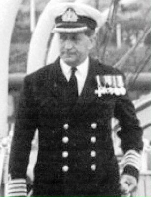 1961, 12TH SEPTEMBER - FRED WALSH, CAPT. GOWER, CAPT. OF GANGES, D