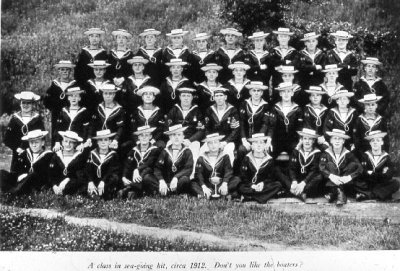 1912 - BOY SIGNALMEN READY TO GO TO SEA.JPG