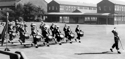 1970, 20TH APRIL - ALAN EARP,17 RECR., ANNEXE, EAGLE, MAIN, ANSON, BOYS BAND MARCHING PAST.jpg