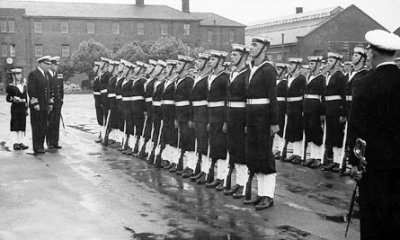 1952 - DOUGLAS CARR - 352 & 353 CLASSES CEREMONIAL GUARD 