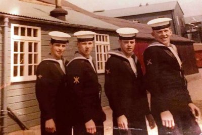 1962 - STUART LAWSON, 4 JUNIOR INSTRUCTORS, MYSELF GINGE HICKS, MARTY WEBB AND AN UNNAMED AIREY FAIRY