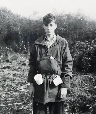 1965 - PETE OSLER, DUNCAN, 11 MESS, EXPED TO WICK FEN, AFTER AN ALL NIGHT MAP READING EXERCISE.jpg