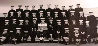 1971 - NEIL BROWN, 29 RECR., ANNEXE, EAGLE MESS, I AM 2ND ROW, 3RD FROM RIGHT.jpg