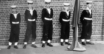 1961 - GERARD LUIS GARCIA, HAWKE DIV., 286 CLASS, I AM 1ST ON RIGHT, B..jpg