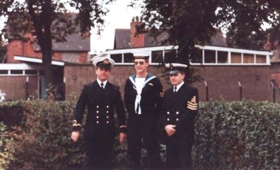 1971, 7TH JUNE - PETER WARD, 25 RECR., I AM ON THE RIGHT, LITTLE BROTHER IN THE MIDDLE AND BIG BROTHER IS ON THE LEFT
