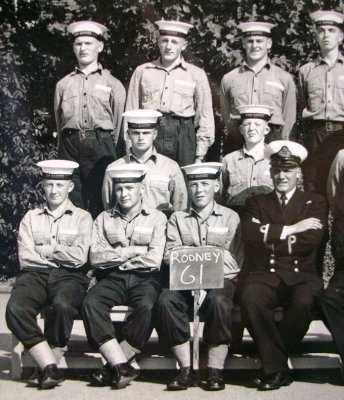 1964, 24TH AUGUST - EDWARD GUDGION, 70 RECR., RODNEY, 61 CLASS, I AM FRONT ROW 2ND FROM LEFT, CLOSE UP.jpg
