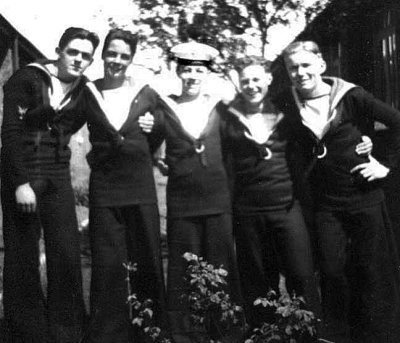 1948, 16TH MARCH - ARTHUR WOODWARD - RODNEY 254 CLASS, L TO R, ROY SMITH, NK, GERRY TIPPING, AJ SMITH AND ME.jpg