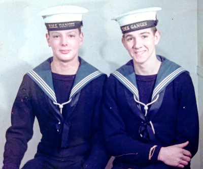 1964, NOVEMBER - ROBERT FOREMAN, KEPPEL 4 MESS, I AM ON THE RIGHT AND BEST MATE PAUL WEATHERLEY ON THE LEFT.jpg