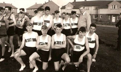 1962, JULY - TERRY WATERSON, HAWKE CROSS COUNTRY TEAM, WITH CCY CULL, I'M NUMBER 389.jpg
