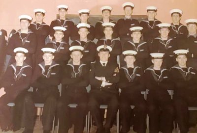 1976, 20TH JANUARY - PAUL KING, MY CLASS, I AM BACK ROW, 2ND FROM THE RIGHT.jpg