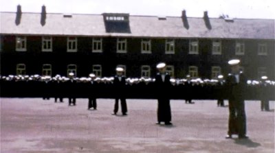 1965, 31ST AUGUST - PETE OLDHAM, FROBISHER, MARKERS FALL IN, PASSING OUT PARADE, 78 RECR,. IN JULY 1966..jpg