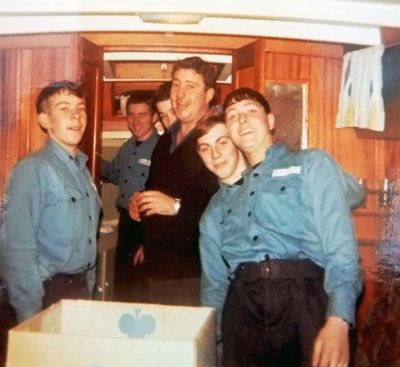 1972, 1973 - MICHAEL PAGE, SHIPS COMPANY ON A WEEKEND TRIP TO NORFOLK BROADS WITH SOME JUNIORS, 02.jpg