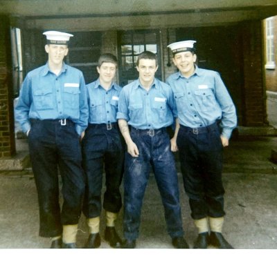 1971, 2ND NOVEMBER - BARRY KNELL, 04., 30 RECR., ANNEXE-RESOLUTION MESS, THEN RODNEY, 103 CLASS, JMEs.jpg