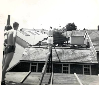 1960 - IAN CLARK, BENBOW, 32 MESS, MYSELF BALANCING ON THE STEAM PIPE BETWEEN THE MESSES, [Some details may be incorrect Re. Div