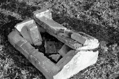 .open Sarcophagus.