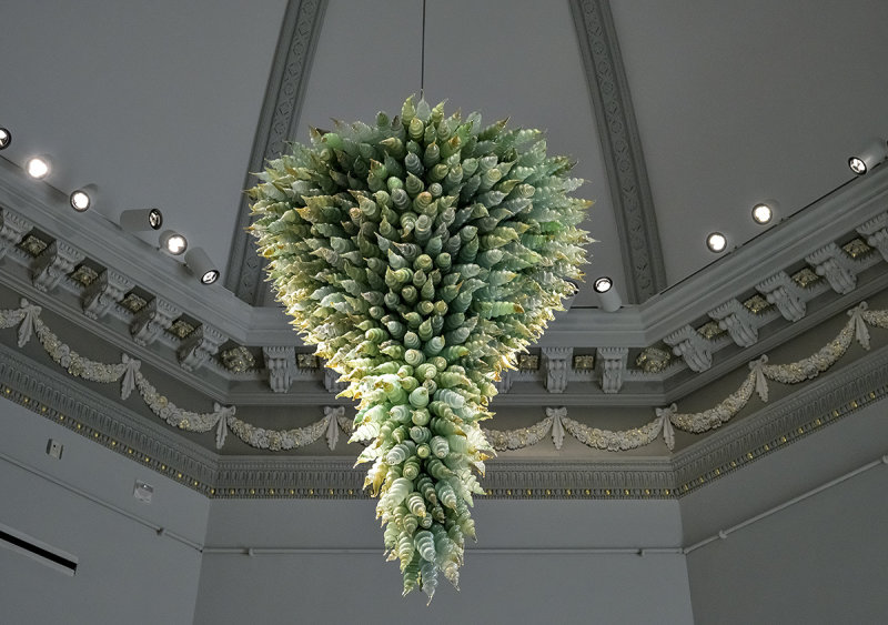 Seafoam and Amber-Tipped Chandelier, Dale Chihuly, 1994